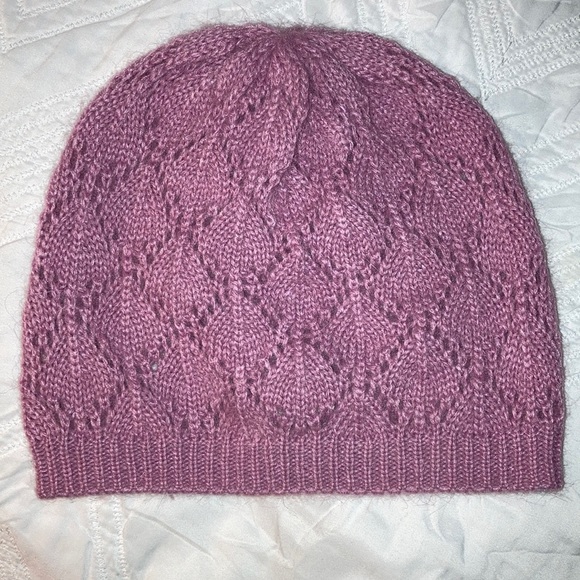 Beanie - Picture 1 of 4